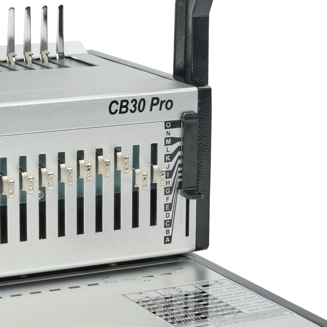 Guide de mesure du document de la GBC CB30 Pro, gradué de A à O, pour choisir le peigne