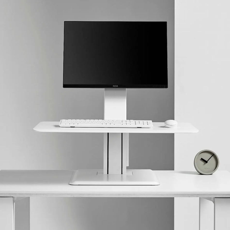 QuickStand Eco de Humanscale - Transformez Votre Espace avec le Support de Bureau Réglable et Portable Humanscale - Arboreal