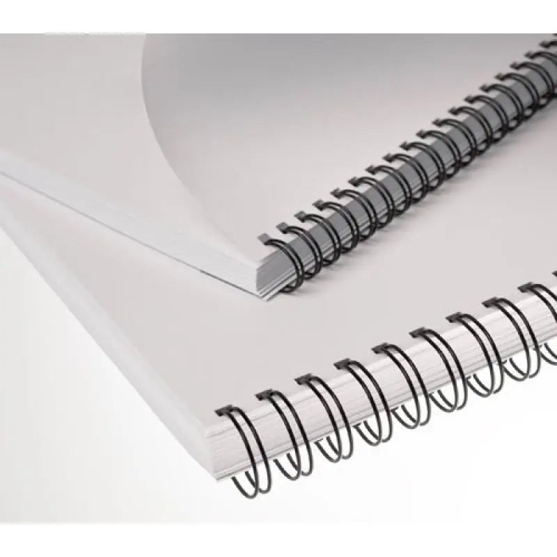 Document relié avec des anneaux métalliques 3:1 noirs