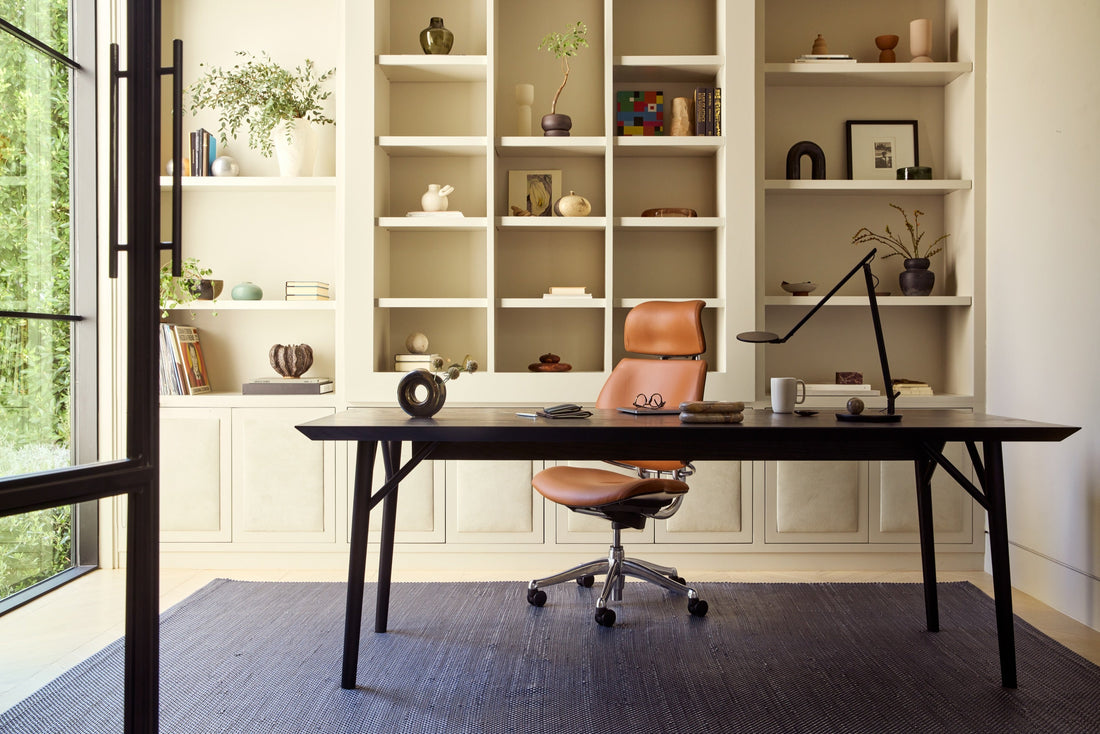 Siège Humanscale Freedom avec appui-tête en cuir